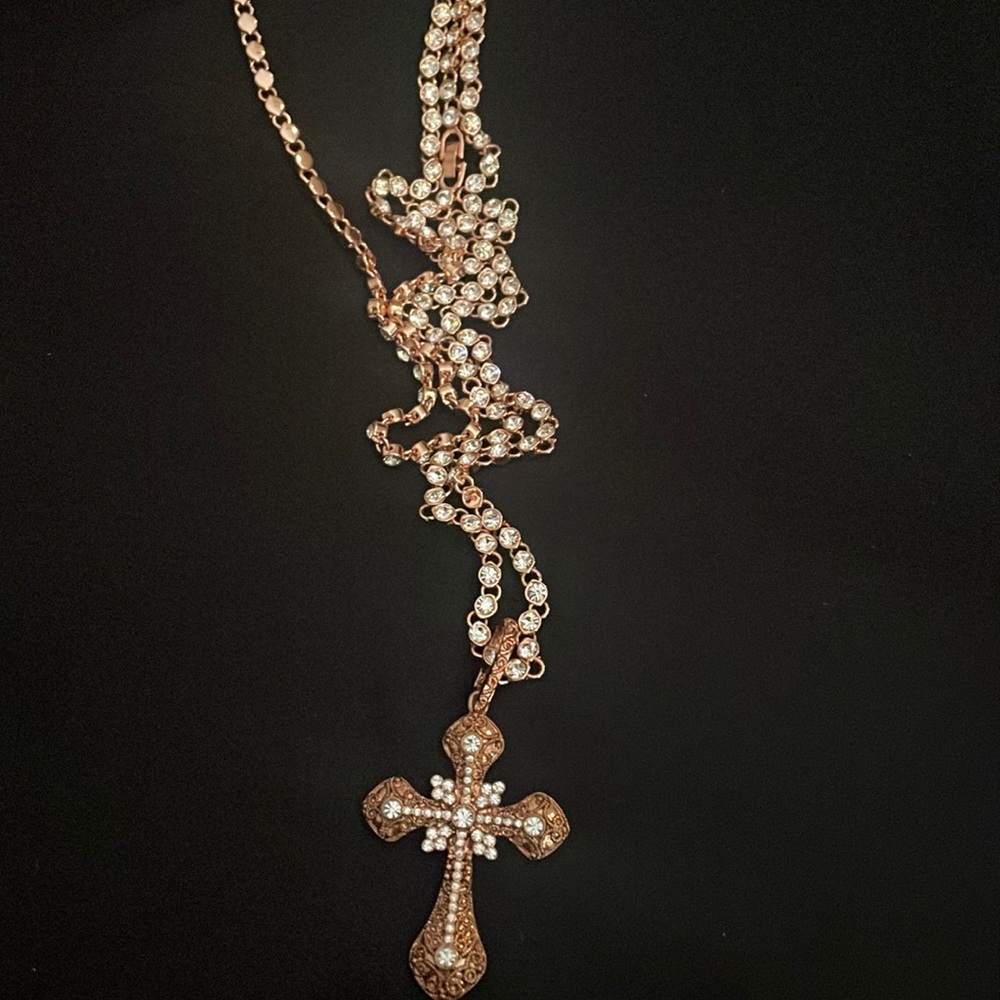 Vintage extra long necklace and cross